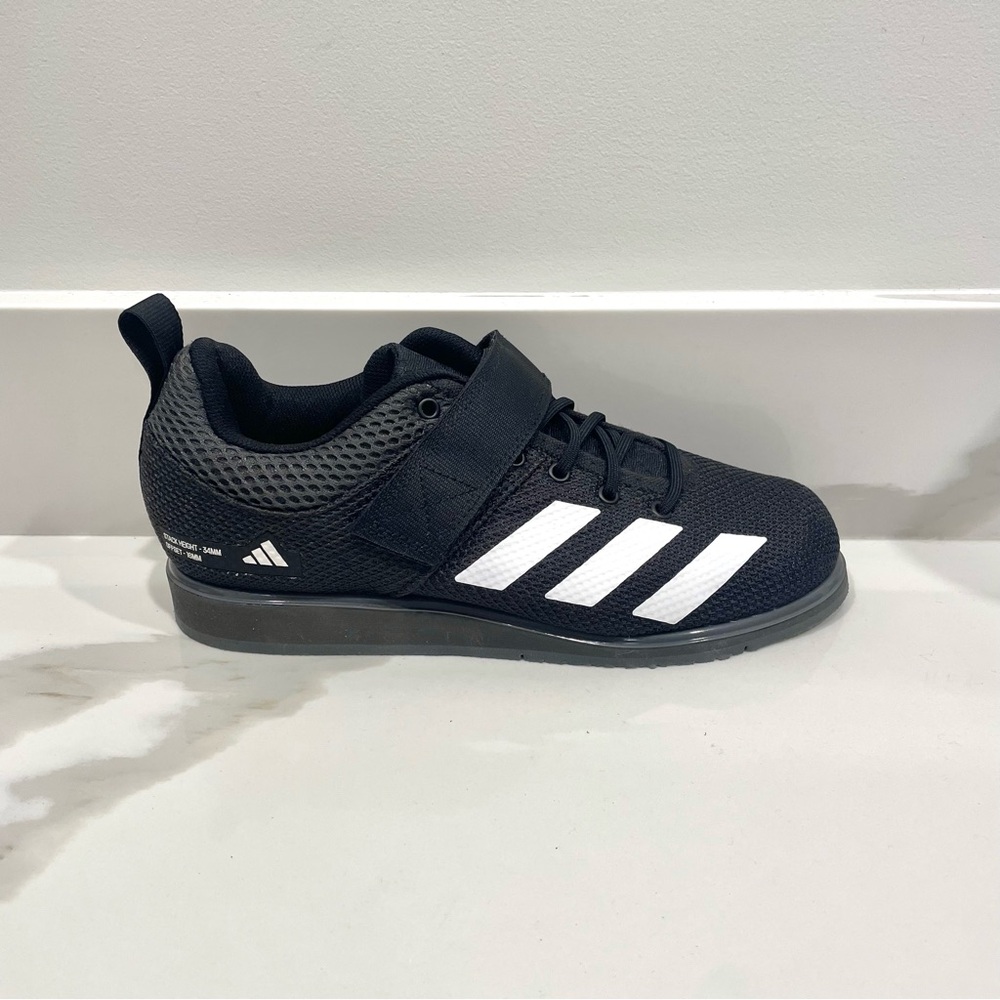 NEW Adidas Powerlifting 5 Weightlifting Shoes (size 6)
